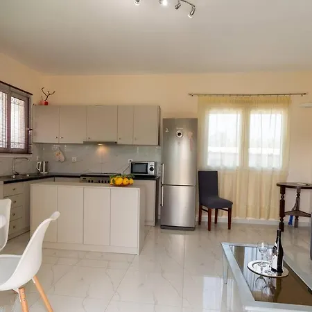 Сasa de vacaciones Casa Bonita Zante - 4person 2km From The *